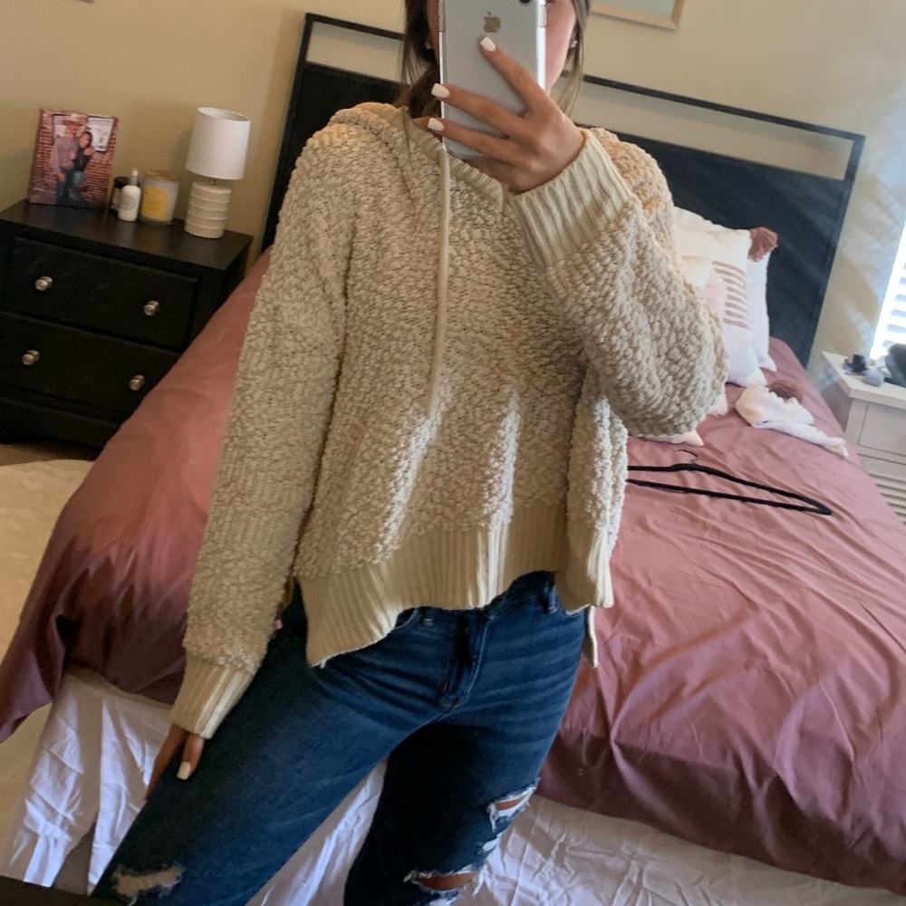 fuzzy pullover